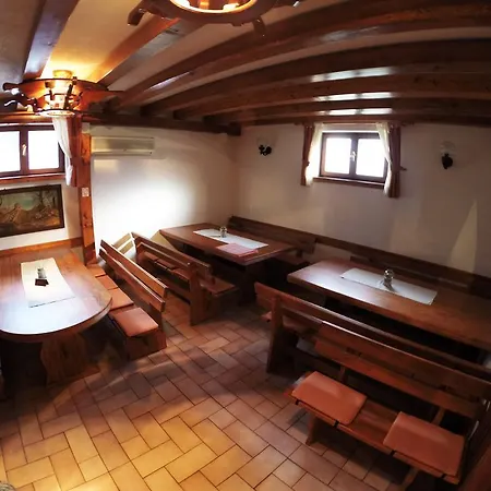 Affittacamere Hunter 3*